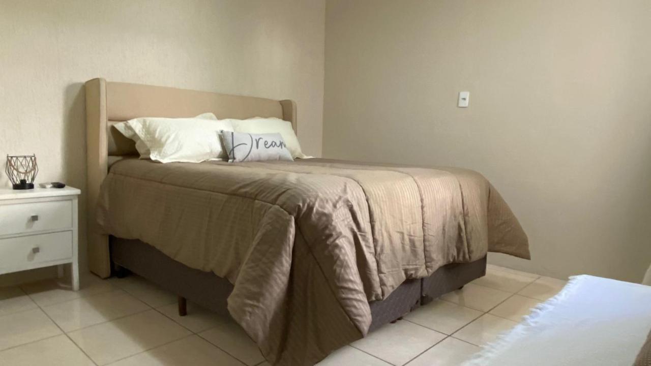 Casa De Praia Top! Beto Carrero, 500M Do Parque, Com Piscina E Sinuca, 1 Suite E 2 Quartos, 3Bwc, A 300M Da Praia, Churrasqueira E Estacionamento Privado ペーニャ エクステリア 写真